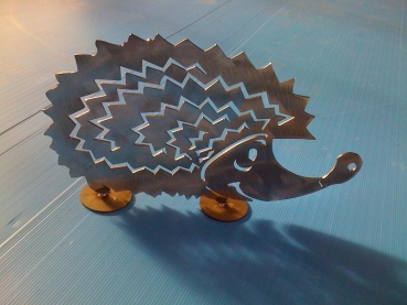 Igel 2D mittel Stahl rostend