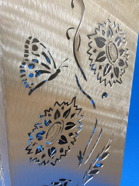 Feuersäule mit Sonnenblume - Motiv