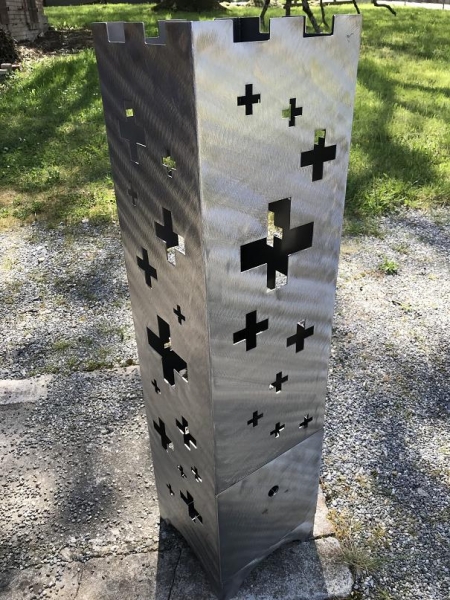 Feuersäule mit Suisse - Motiv